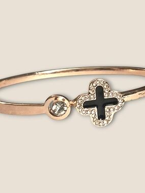 Source Unknown Rose Gold Bracelet with Black Cross and Clear Stone